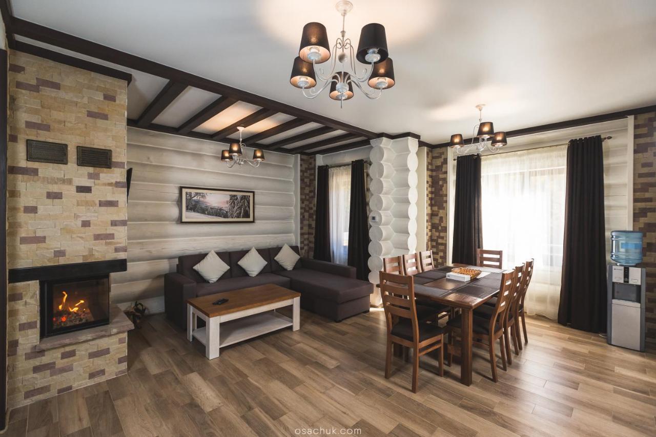 Westhills Cottage Town & Spa บูโคเวล ภายนอก รูปภาพ