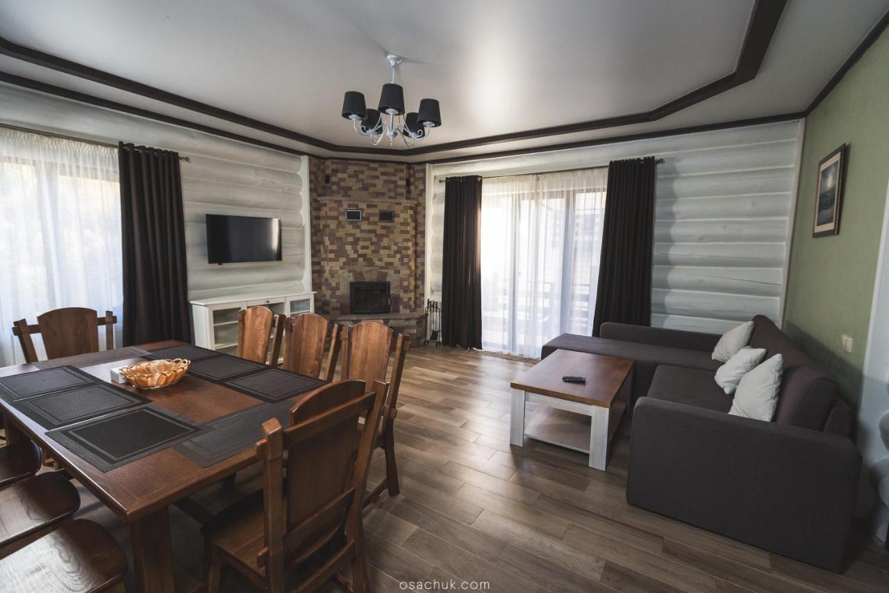 Westhills Cottage Town & Spa บูโคเวล ภายนอก รูปภาพ